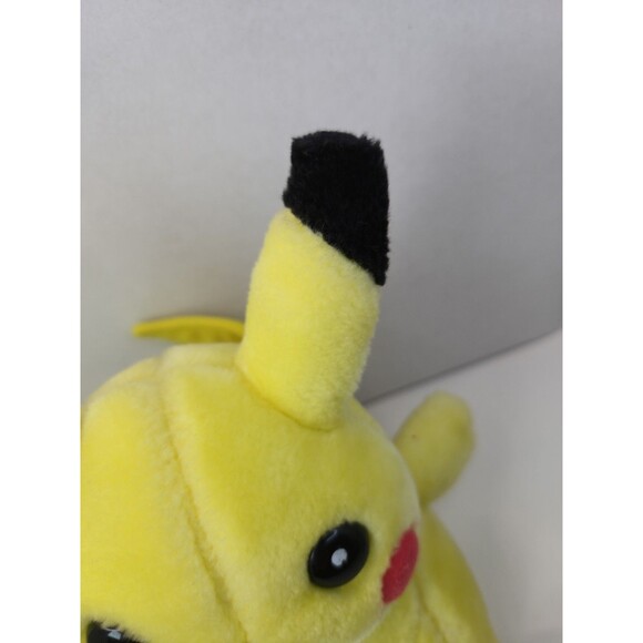 Vintage 1998 Pikachu Plush 8” Pokémon Hasbro Game Freak Nintendo Stuffed Animal - Picture 5 of 10